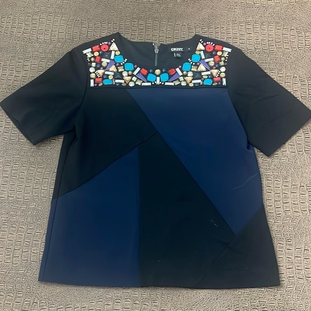 DKNY Blue & Black Embellished Structured Colorblock Top size medium